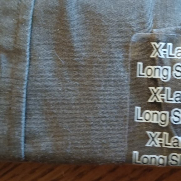 NEW St. John's Bay Long Sleeve Shirt - Picture 3 of 4